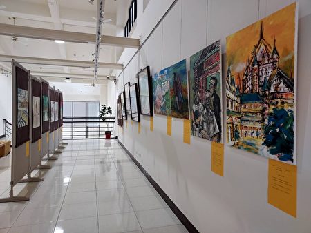 畫展中另外50件作品則是邱傑畫畫60年的回顧，彩墨水墨、水彩油彩各種媒材皆有，也充分展現了他畫風的多元多變。