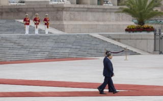 【秦鹏观察】习露面和李佩霞被批 释放哪些信号