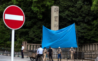 靖國神社再被塗鴉 NHK華人播音員脫稿播報