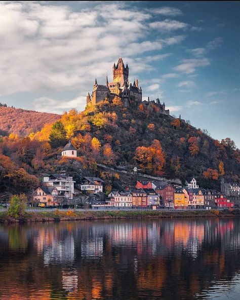 Bonn, Travel Photos, Germany, Bamberg, Cochem Germany, Wonderful Picture, Us Travel, Monument Valley, Places To Go