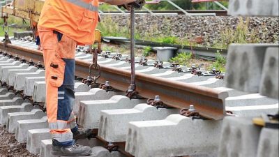 Betriebsrat: Riedbahn-Ersatzverkehr verursacht Millionenverlust