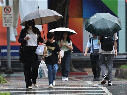 北部及澎湖馬祖短暫陣雨或雷雨 中南部花東午後雷雨