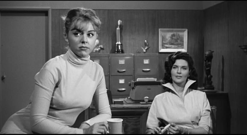 Susan Cabot, Lynn Cartwright, and Carolyn Hughes in The Wasp Woman (1959)