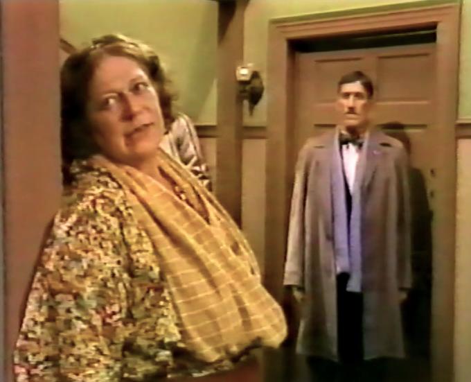 Paul Benedict and Lila Kaye in Mama Malone (1984)