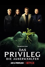 Roman Knizka, Milena Tscharntke, Lise Risom Olsen, and Max Schimmelpfennig in Das Privileg (2022)