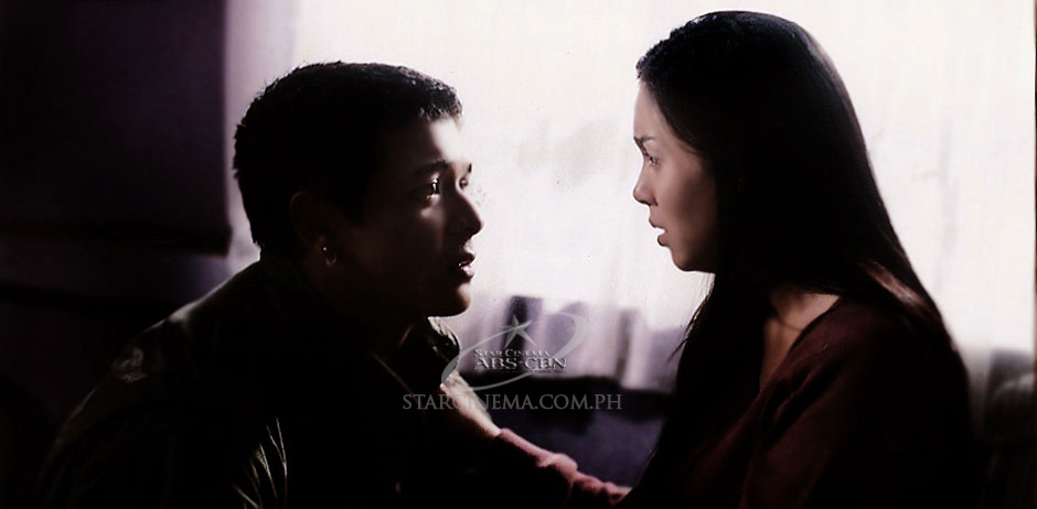 Claudine Barretto and Jericho Rosales in Nasaan ka man (2005)