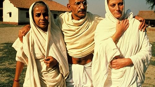 Ben Kingsley, Rohini Hattangadi, and Geraldine James in Cuộc Đời Gandhi (1982)