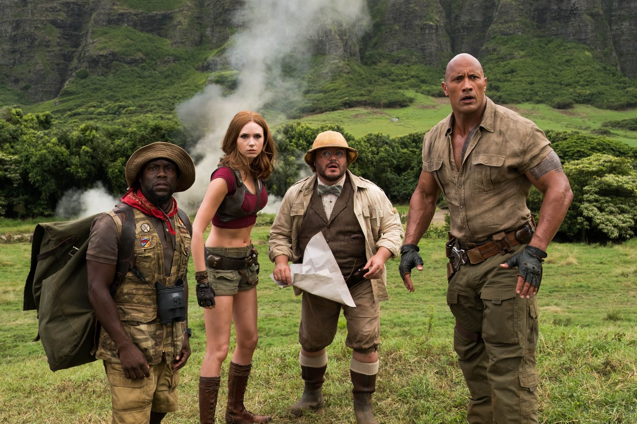 Jack Black, Kevin Hart, Dwayne Johnson, and Karen Gillan in Jumanji: Trò Chơi Kỳ Ảo (2017)