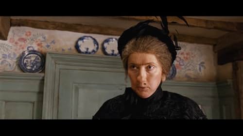 Nanny McPhee arrives to help a harried young mother who is trying to run the family farm while her husband is away at war, though she uses her magic to teach the woman's children and their two spoiled cousins five new lessons.