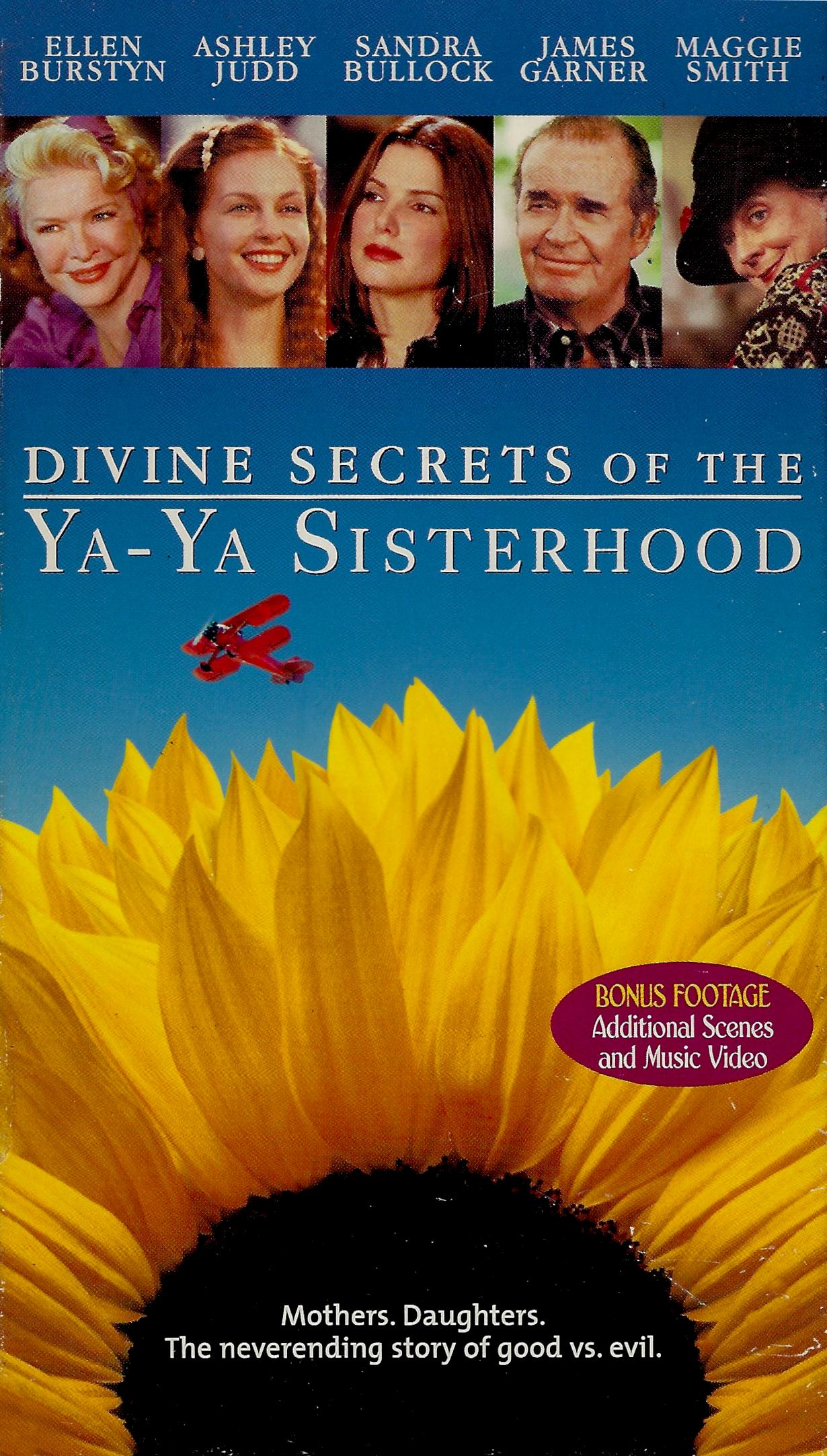 Sandra Bullock, Ashley Judd, Ellen Burstyn, James Garner, and Maggie Smith in Divine Secrets of the Ya-Ya Sisterhood (2002)