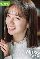 Lee Hyeri in Bạn Cùng Phòng Tôi Là Gumiho (2021)