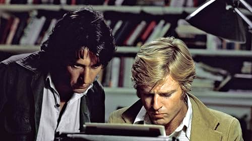 Dustin Hoffman and Robert Redford in Đoàn Tùy Tùng Tổng Thống (1976)