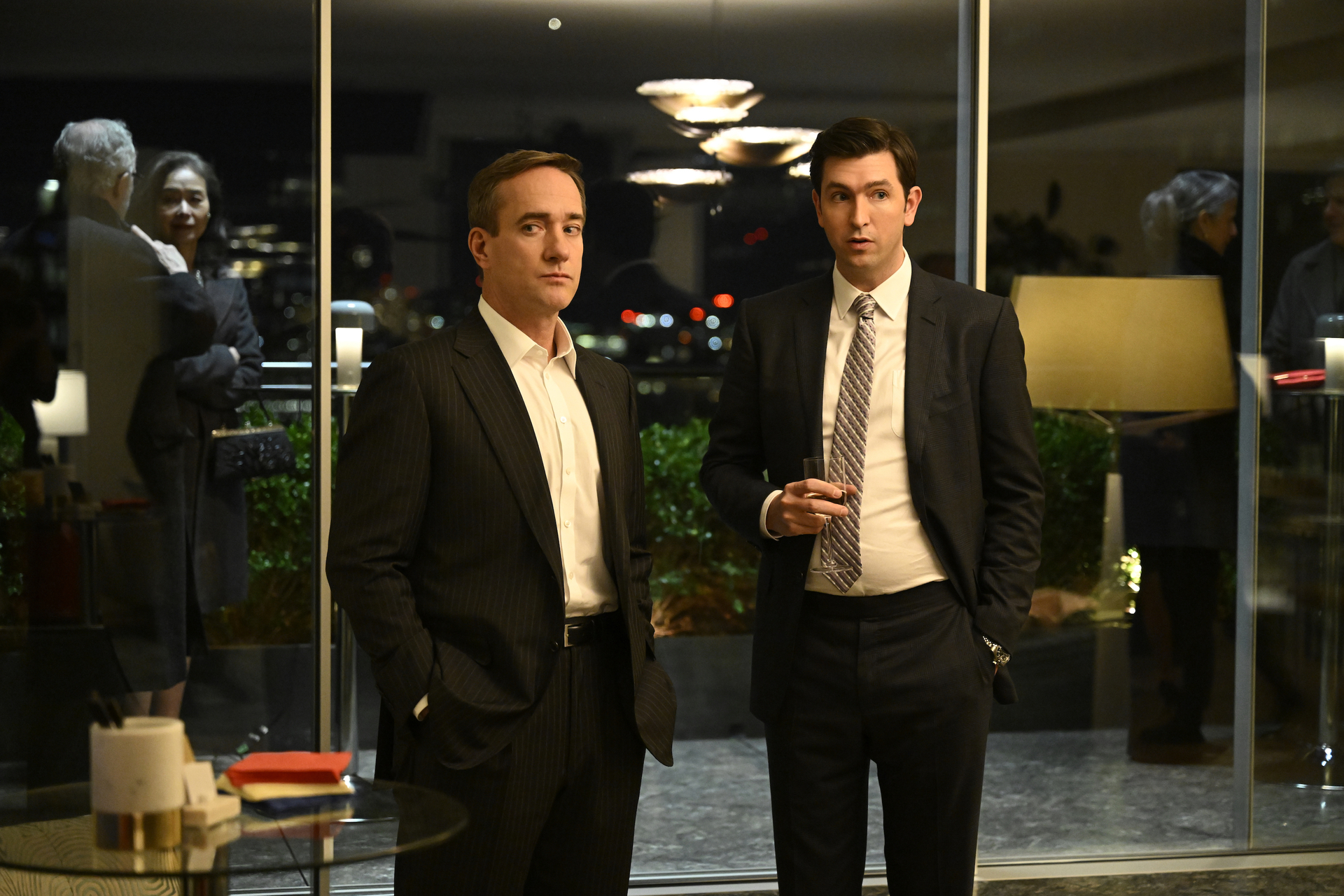 Matthew Macfadyen and Nicholas Braun in Kế Nghiệp (2018)