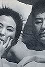 Ryô Ikebe and Junko Ikeuchi in Kemonomichi (1965)