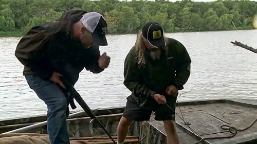 Swamp People: Jacob Hunts An Alligator With Nine Lives