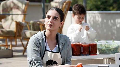 Selen Özbayrak in Episode #1.5 (2022)