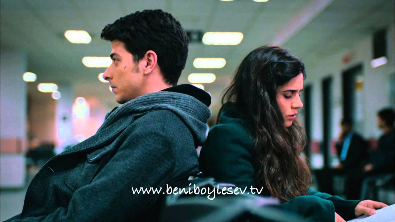 Alper Saldiran and Zeynep Çamci in Beni Böyle Sev (2013)