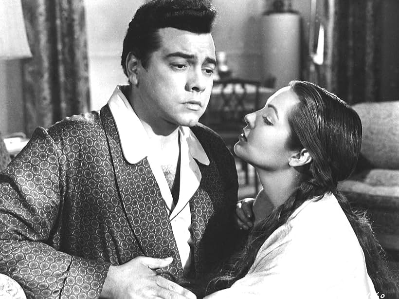 Mario Lanza and Sara Montiel in Serenade (1956)