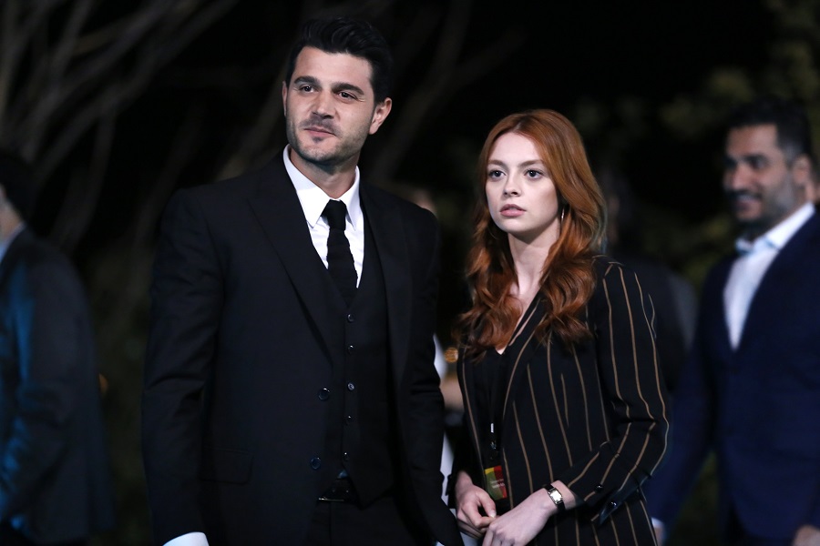 Burak Sevinç and Melis Sezen in Leke (2019)