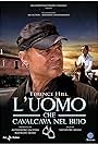 Terence Hill in L'uomo che cavalcava nel buio (2009)