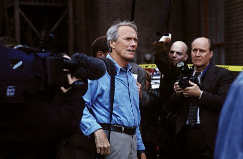 CLINT EASTWOOD stars in Malpaso Productions' suspense thriller "Blood Work,"distributed by Warner Bros. Pictures.