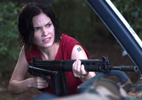 Jill Bennett in In Her Line of Fire (2006)