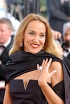 Jerry Hall at an event for Ông Già Noel Xấu Tính (2003)