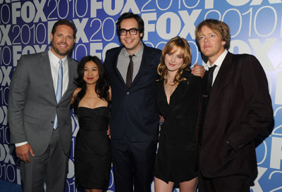 David Denman, Liza Lapira, Kris Marshall, Alexandra Breckenridge, and Nelson Franklin