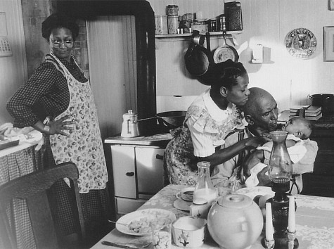 Al Freeman Jr., Paula Kelly, and Karen Malina White in Once Upon a Time... When We Were Colored (1995)