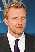 Kevin McKidd at an event for Công Chúa Tóc Xù (2012)