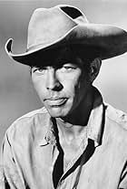 James Coburn in Bảy Tay Súng Huyền Thoại (1960)