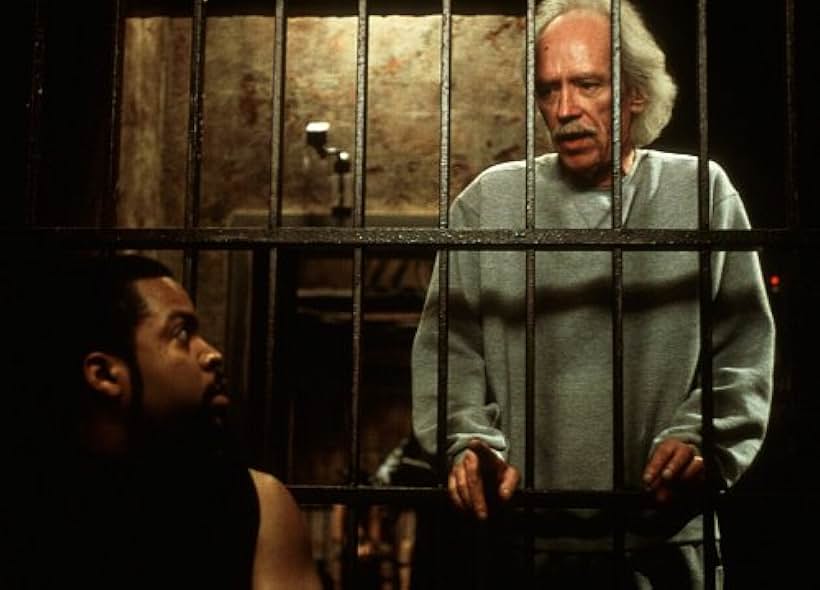 John Carpenter and Ice Cube in Bóng Ma Trên Sao Hỏa (2001)