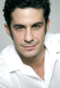 Primary photo for Roberto San Martín