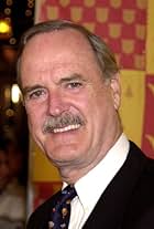 John Cleese at an event for Harry Potter và Hòn Đá Phù Thủy (2001)