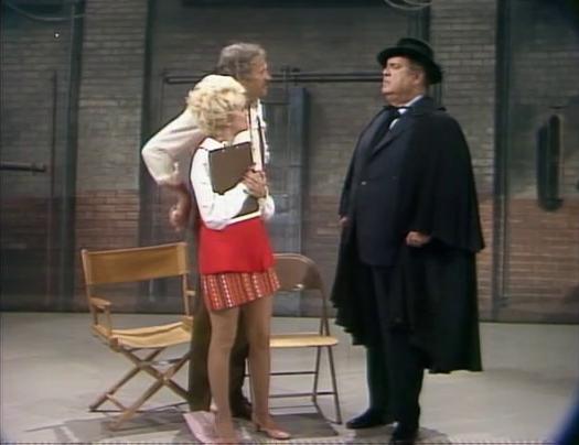 Ann Elder, Zero Mostel, and Dan Rowan in Laugh-In (1967)