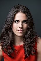 Karla Souza