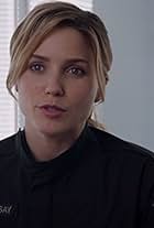 Sophia Bush in Cảnh Sát Chicago (2014)