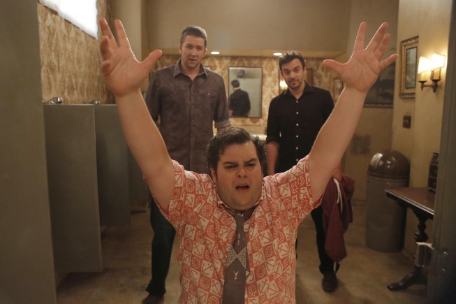 Josh Braaten, Josh Gad, and Jake Johnson in Cô Gái Kỳ Quặc (2011)