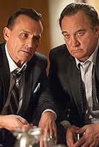 Jim Belushi and Robert Knepper in Twin Peaks (2017)