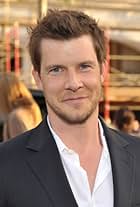 Eric Mabius at an event for Kẻ Hủy Diệt 4: Cứu Rỗi (2009)