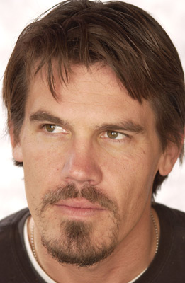 Josh Brolin at an event for Coastlines (2002)