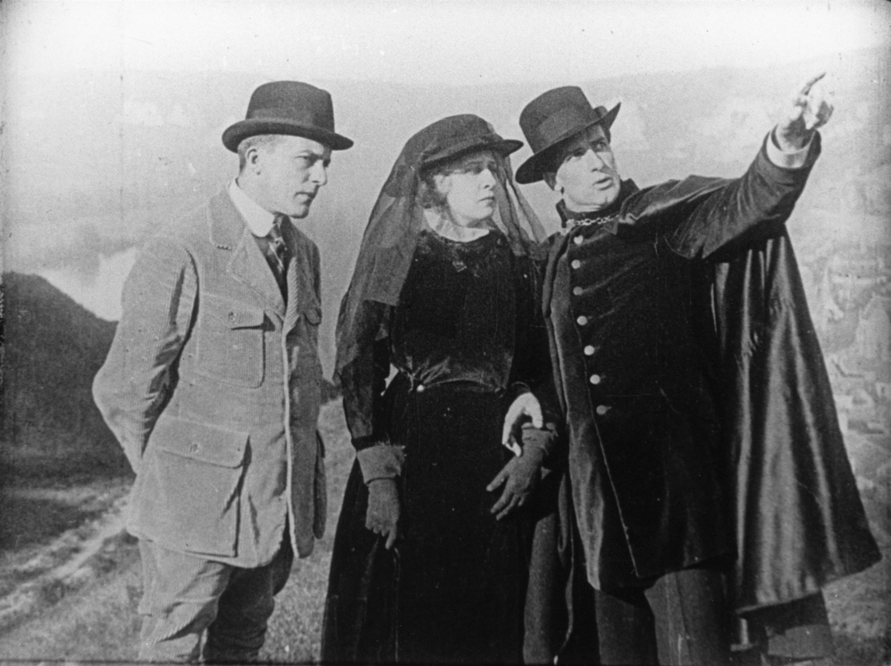 René Cresté, Yvonne Dario, and Louis Feuillade