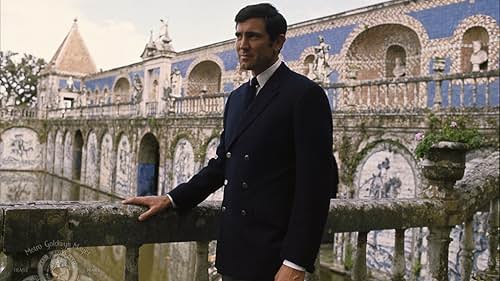 George Lazenby in Điệp Vụ Nữ Hoàng (1969)