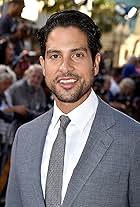 Adam Rodriguez at an event for Magic Mike: Vũ Điệu Trai Nhảy 2 (2015)