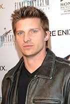 Steve Burton at an event for Final Fantasy VII: Hành Trình Của Những Đứa Trẻ (2005)