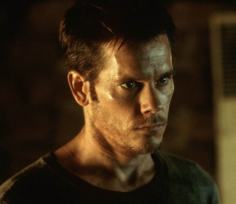 Kevin Bacon in Stir of Echoes (1999)