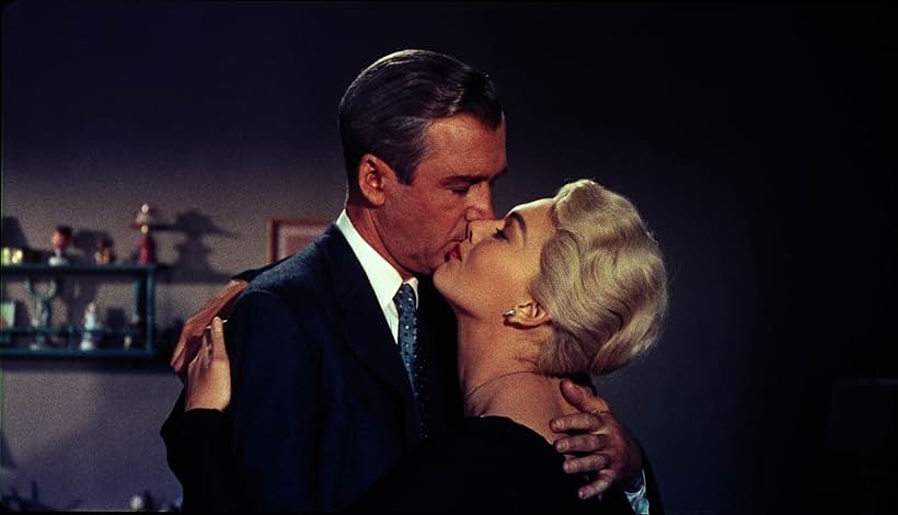 James Stewart and Kim Novak in Quay Cuồng (1958)