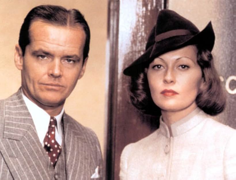 Jack Nicholson and Faye Dunaway in Phố Tàu (1974)