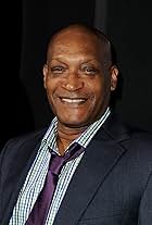 Tony Todd at an event for Lưỡi Hái Tử Thần 5 (2011)