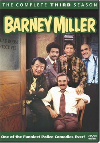 Abe Vigoda, Max Gail, Ron Glass, Hal Linden, and Jack Soo in Barney Miller (1975)